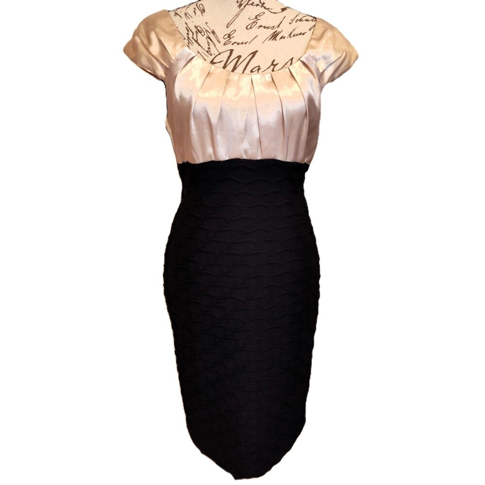 New Satin Champagne Ivory & Black Stretch Colorblock Cocktail Evening Dress SZ 6